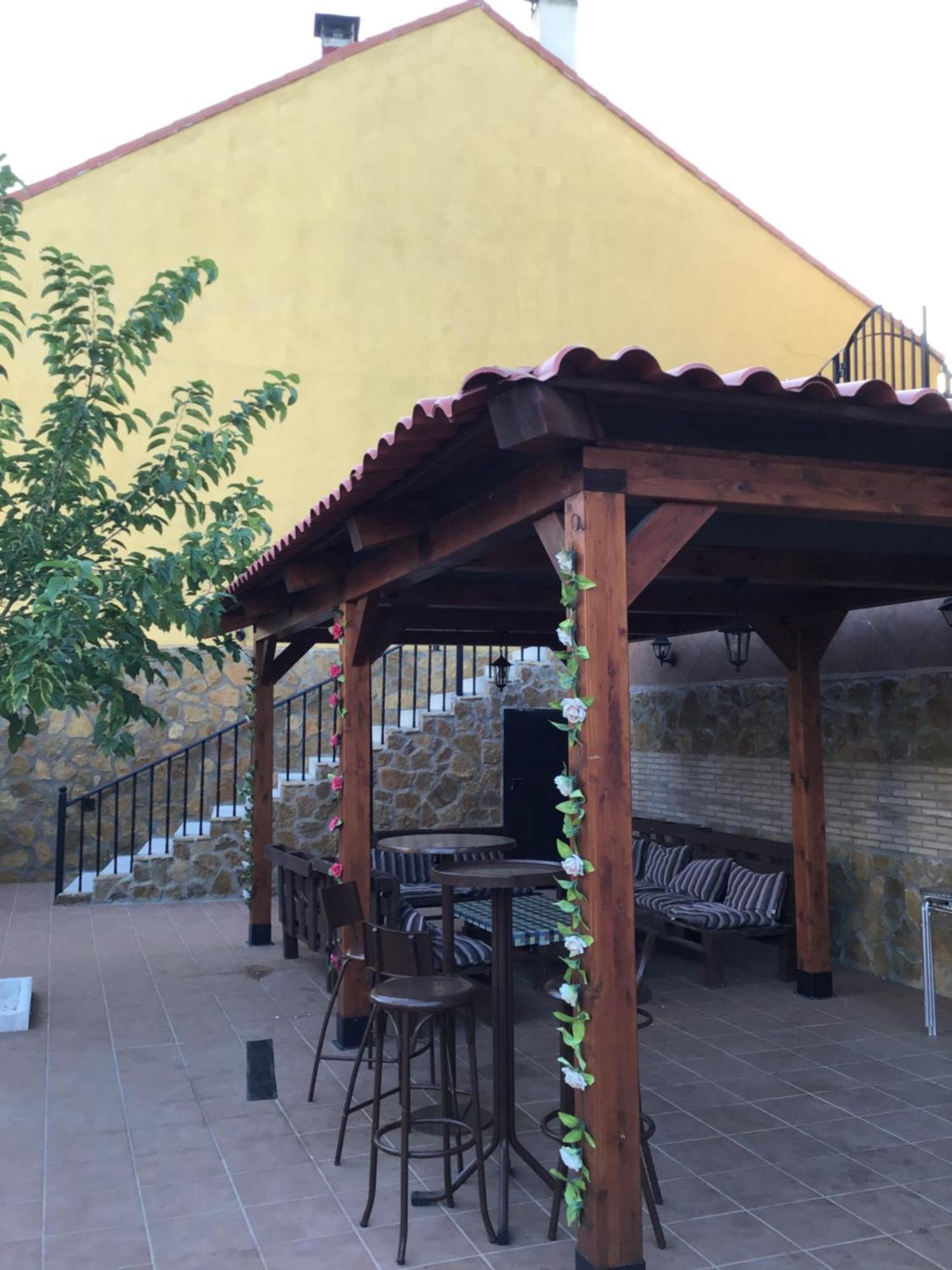 Apartamentos "Casa Rural De Aldea" Aldea del Fresno Exterior foto